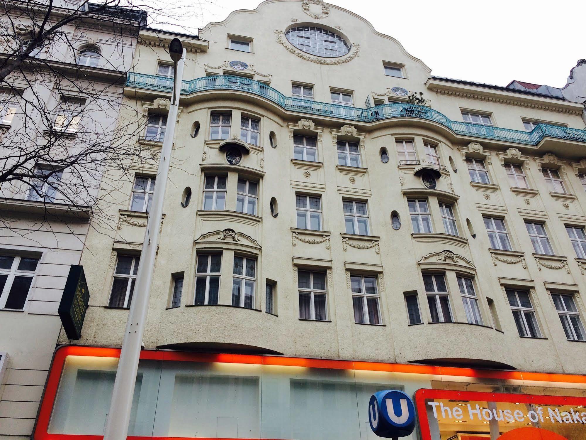 Acomodação com café da manhã  Mariahilf Viena